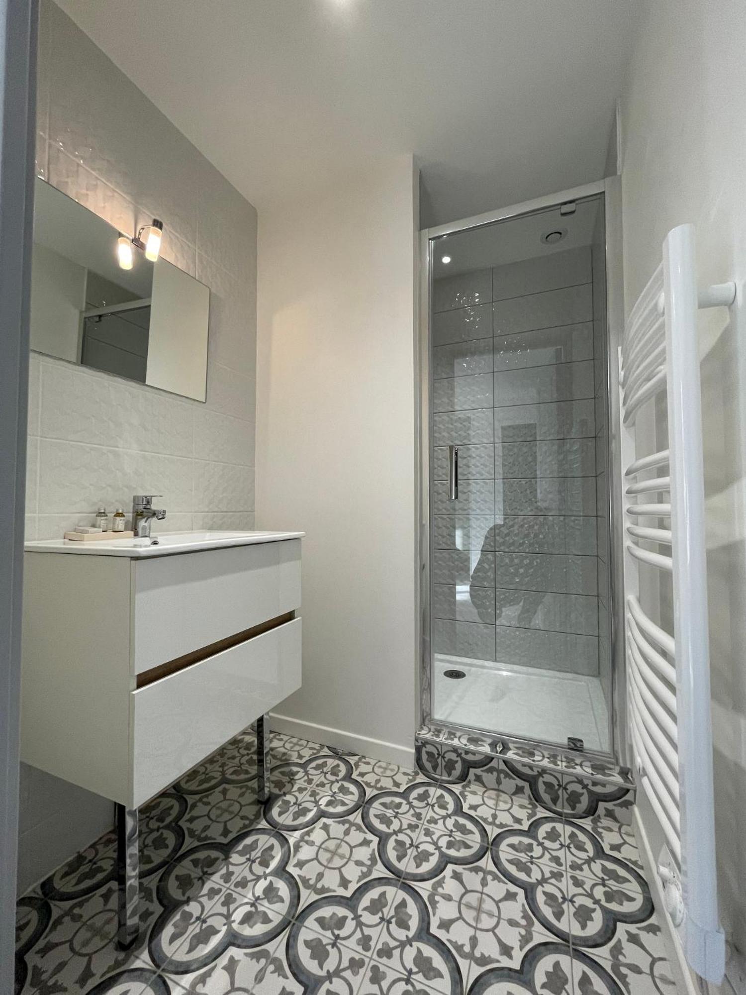 בורדו Studio Lumineux Avec Climatisation Pour 2 Personnes מראה חיצוני תמונה