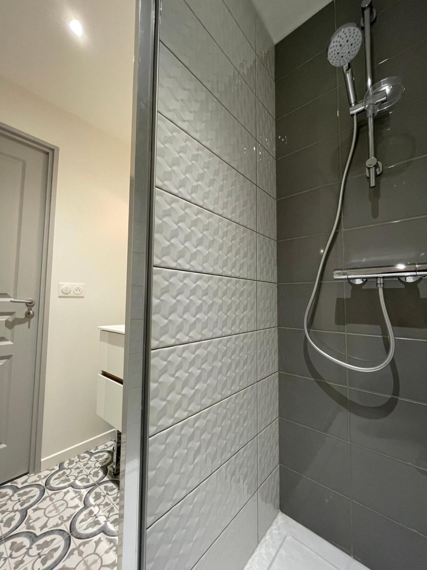 בורדו Studio Lumineux Avec Climatisation Pour 2 Personnes מראה חיצוני תמונה